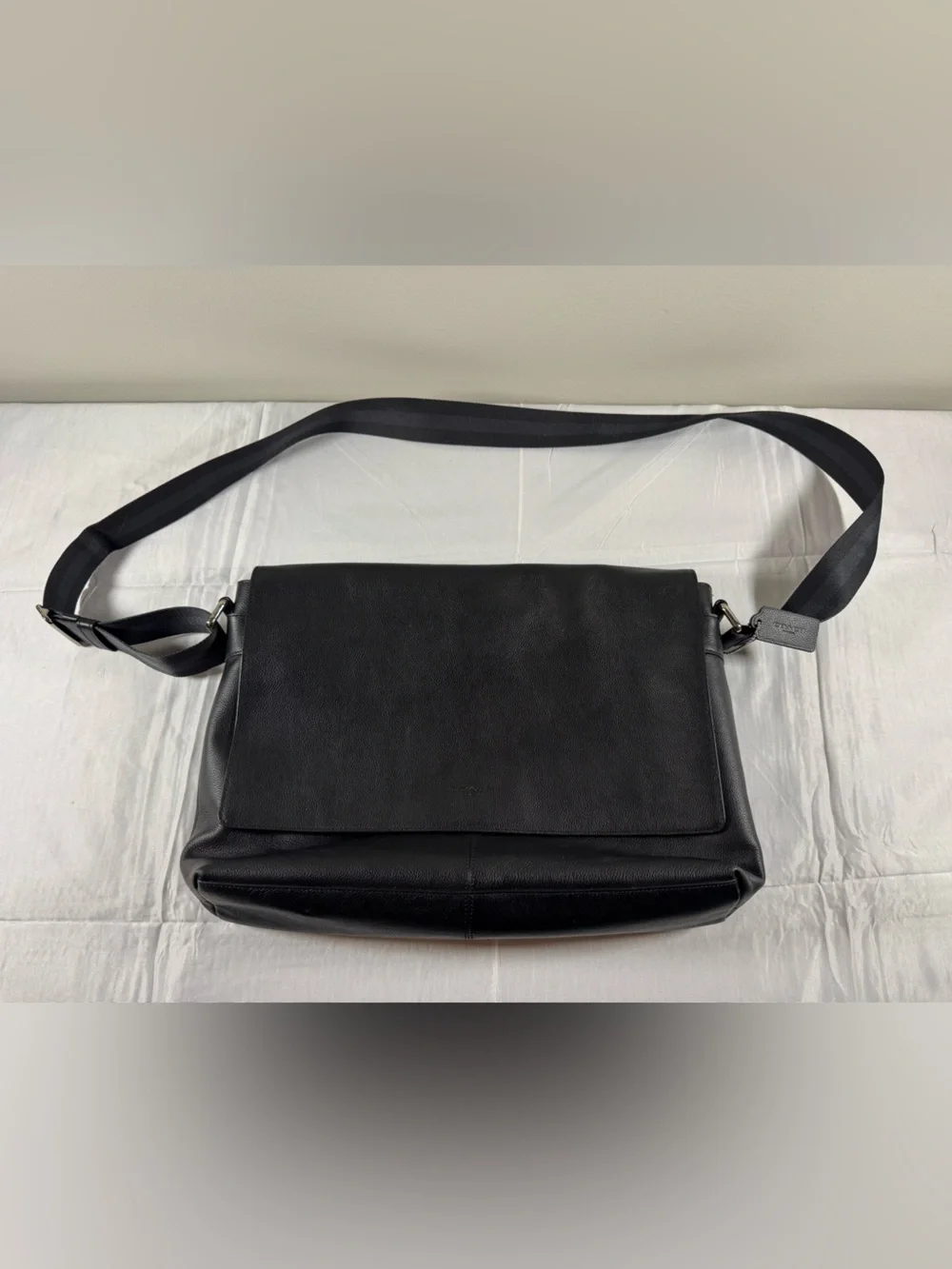 Like New Coach Charles Messenger Laptop Bag